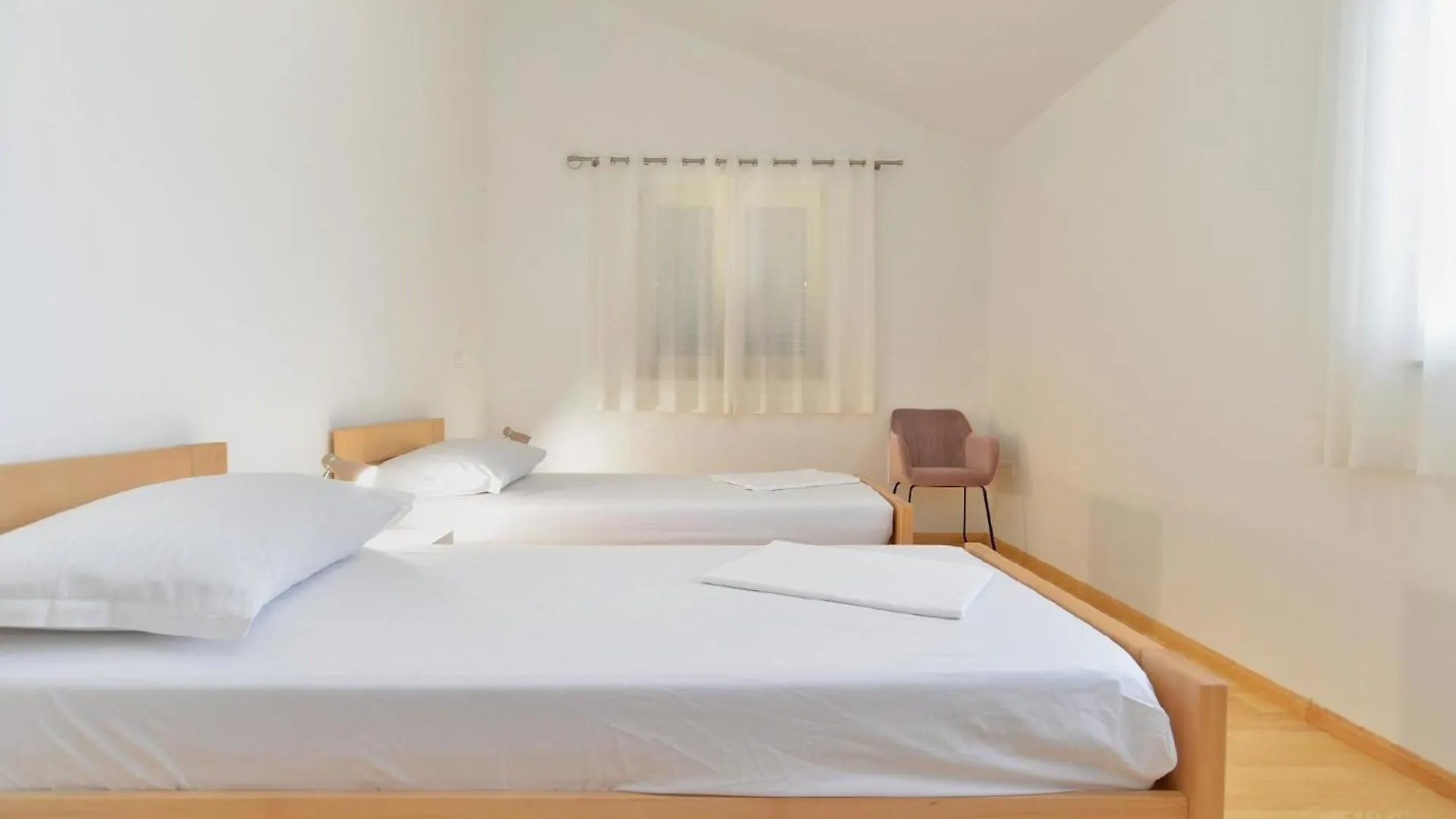 Holiday home Ferienhaus Fuer 8 Personen Ca 200 Qm In Medulin, Istrien Suedkueste Von Istrien