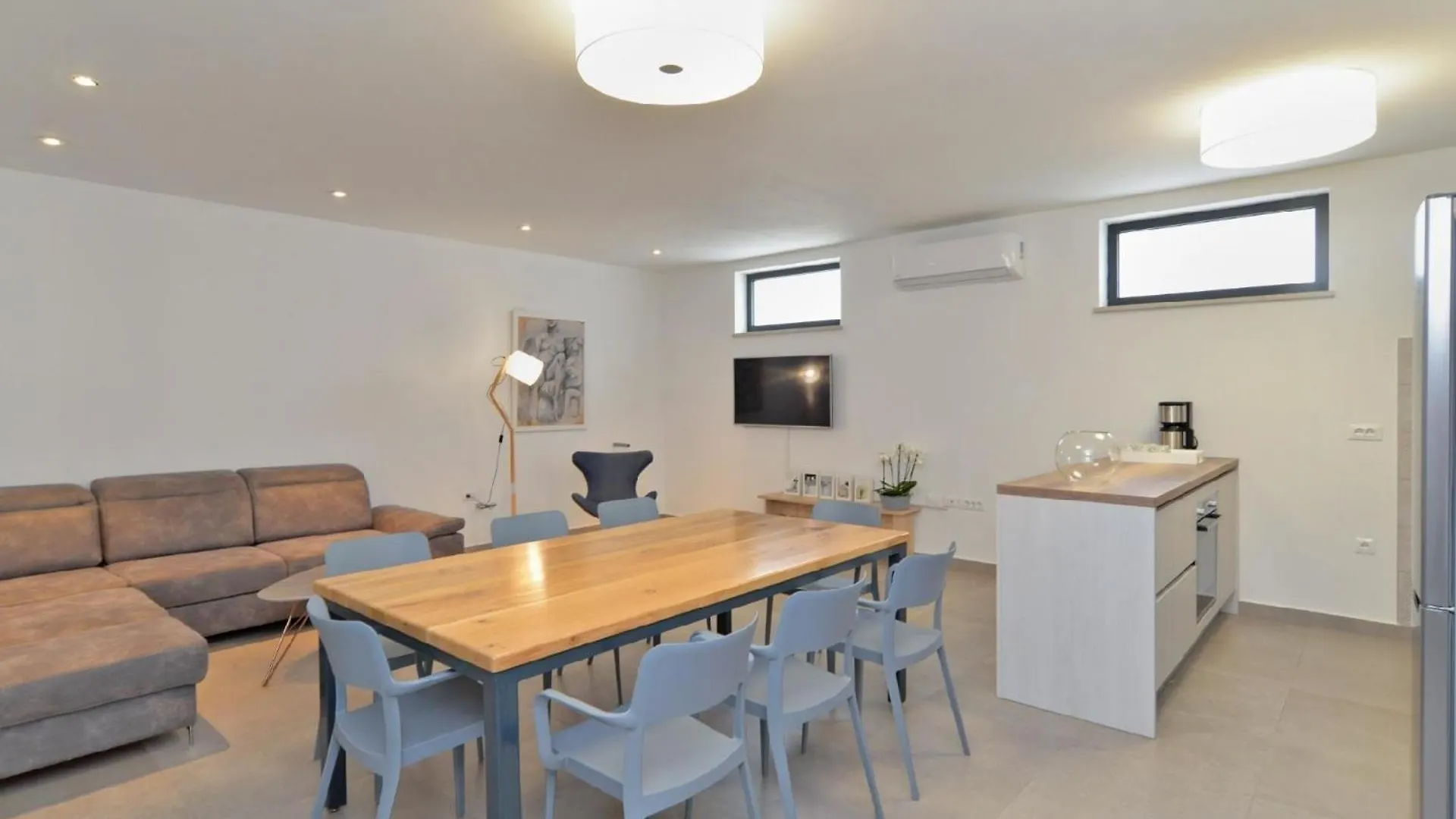 Ferienhaus Fuer 8 Personen Ca 200 Qm In Medulin, Istrien Suedkueste Von Istrien Holiday home Medulin